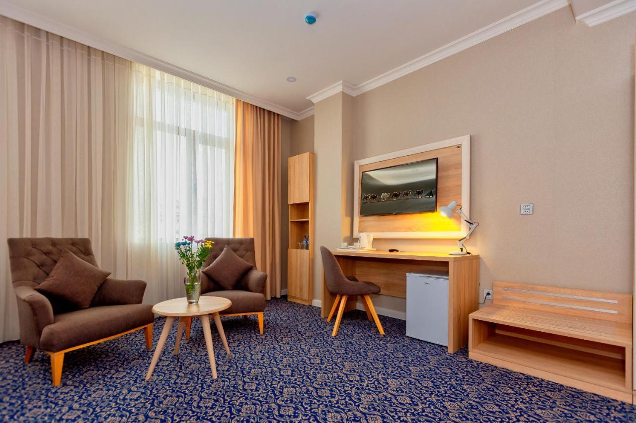 Golden City Hotel บากู ภายนอก รูปภาพ